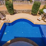 Ovacikta 3 Odali Oezel Havuzlu Royal 14 Fethiye