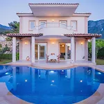 Ovacikta 3 Odali Oezel Havuzlu Royal 14 Villa