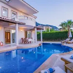 Ovacikta 3 Odali Oezel Havuzlu Royal 14 Villa *