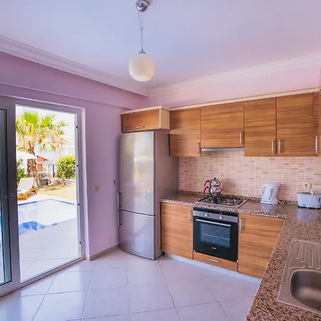 Villa Ovacikta 3+1 Oezel Havuzlu Royal 15