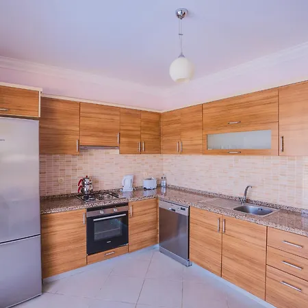 Villa Ovacikta 3+1 Oezel Havuzlu Royal 15
