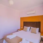 Ovacikta 3 Odali Oezel Havuzlu Royal 14 Fethiye