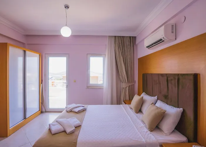 Villa Ovacikta 3 Odali Oezel Havuzlu Royal 14 Fethiye